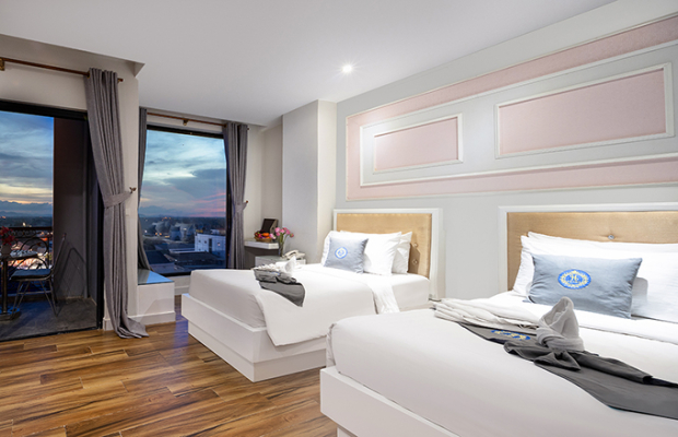 Superior Twin Room with Balcony